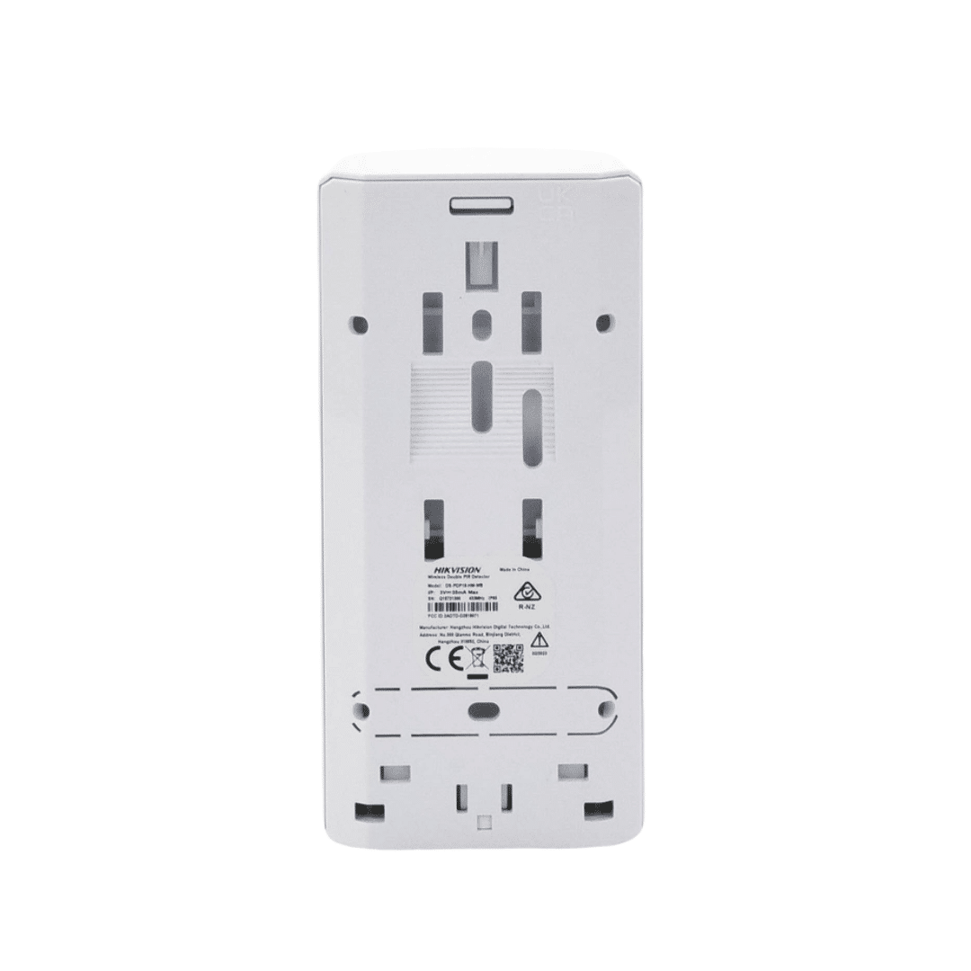 Detector PIR HIKVISION dual-tech exterior IP65 18 m de profundidad, inmunidad mascotas AXPRO | DS-PDP18-HM-WB